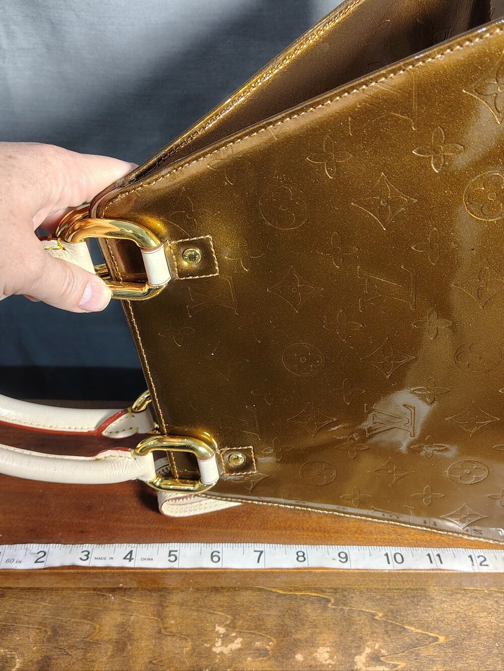 Louis Vuitton Metallic Gold Vernis Top-Handle Bag with Matching Wallet - Picture 7 of 13